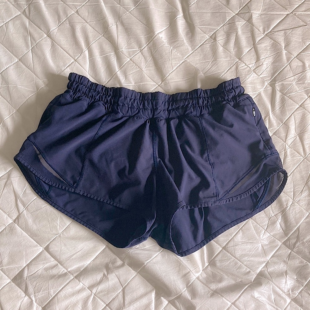 navy hotty hot shorts!